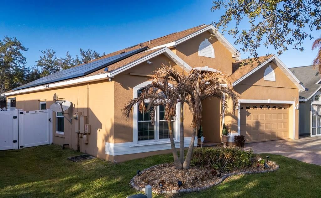 Photo of 8915 Victoria Isle Place, Orlando, FL 32829 (MLS # S5145006)