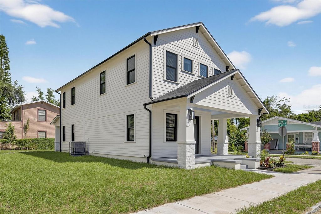 Photo of 1002 E 19th Avenue, Tampa, FL 33605 (MLS # TB8431844)
