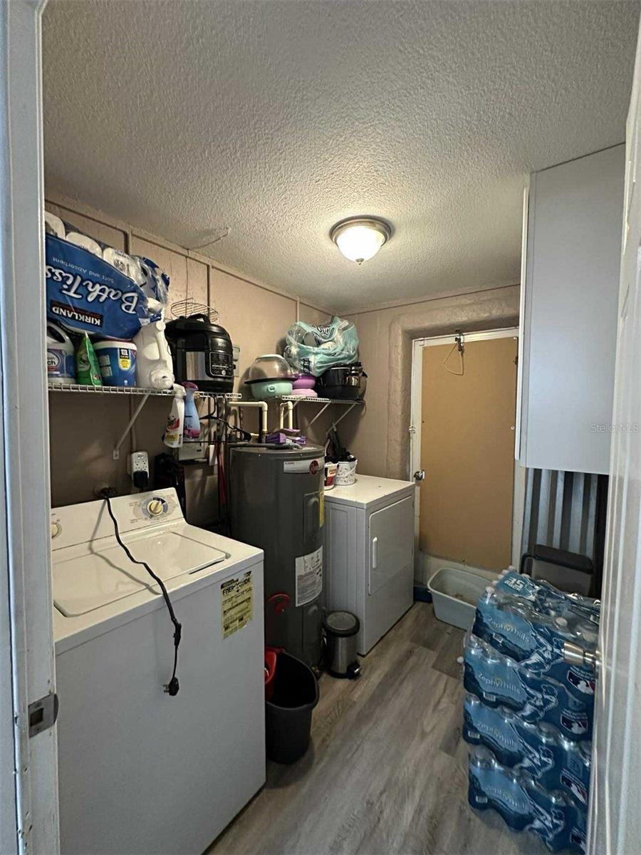 WARM MINERAL SPGS - Residential Income