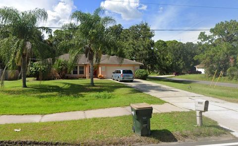 A home in NORTH PORT