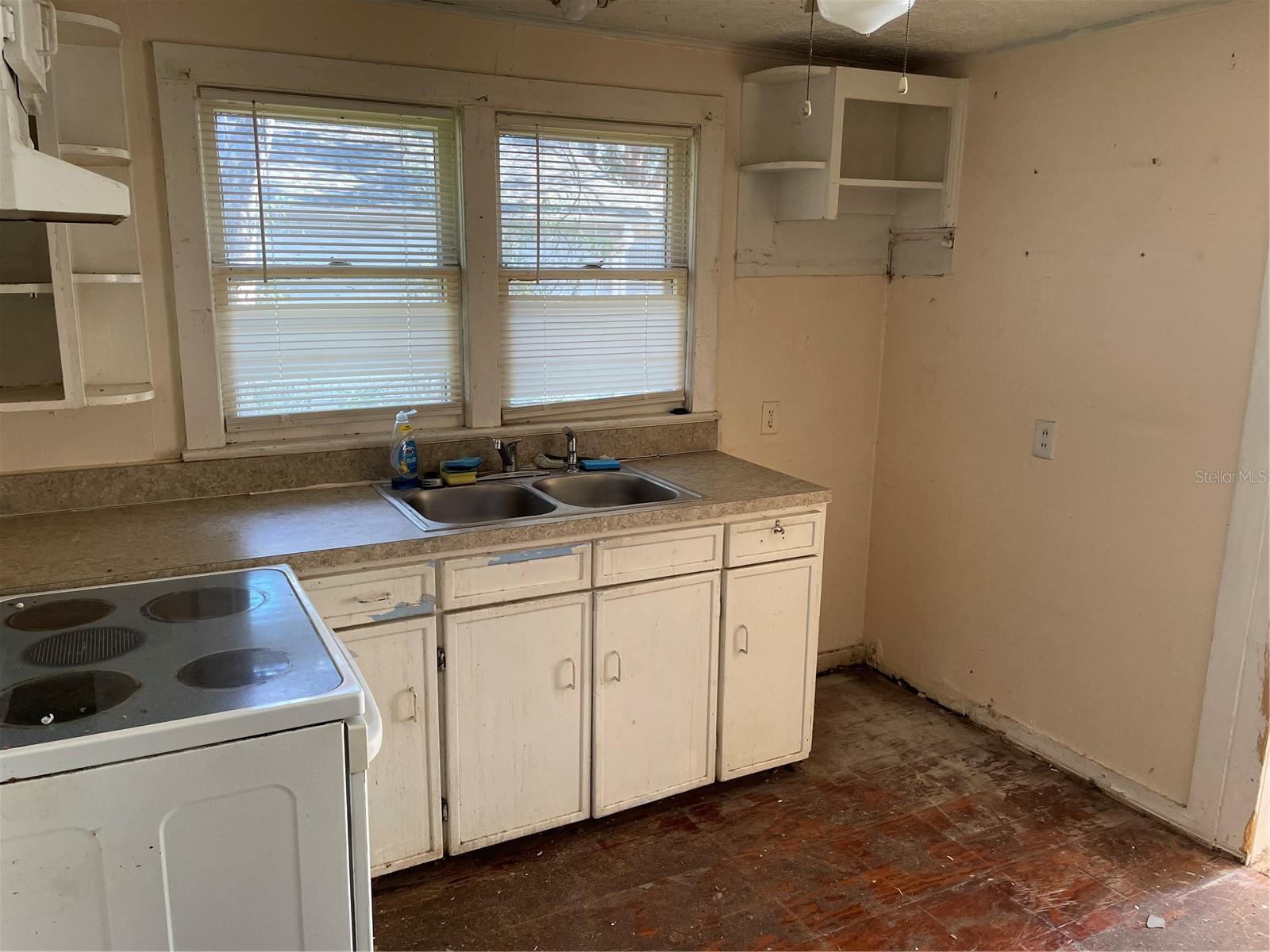 BELLEVIEW - Residential