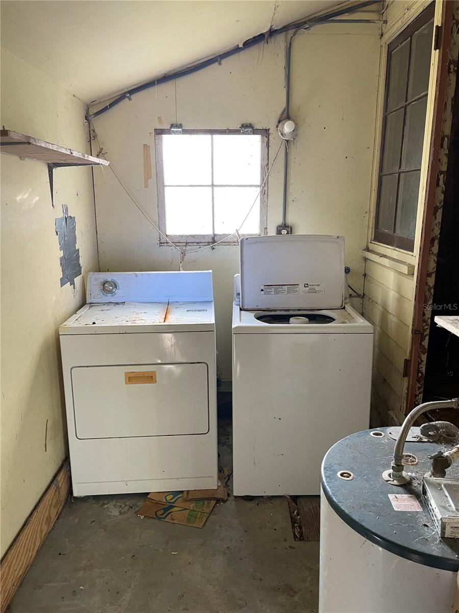 BELLEVIEW - Residential