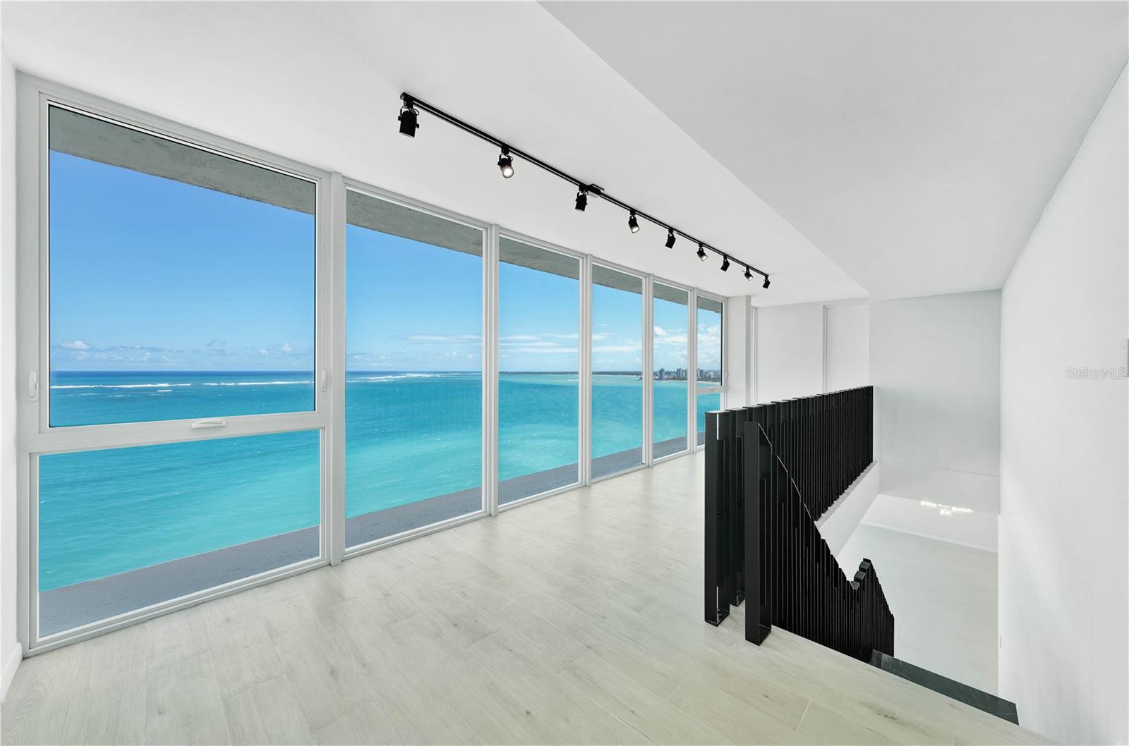 ISLA VERDE - Residential