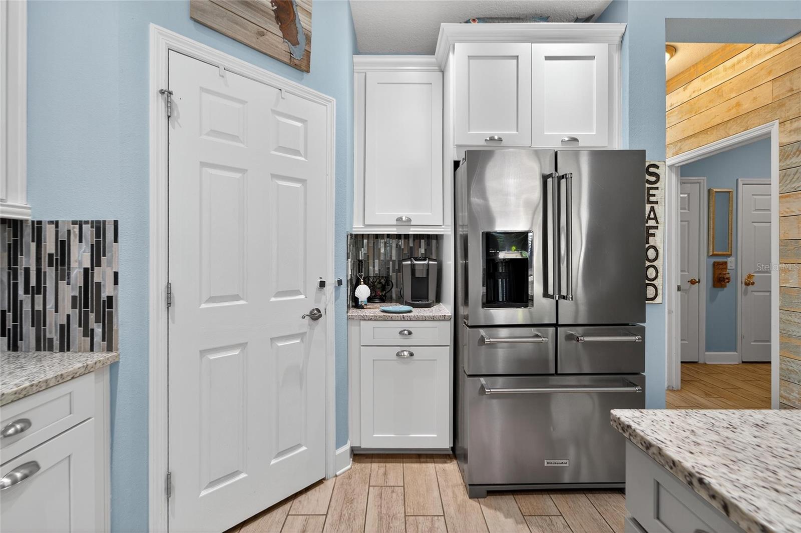 MIRABAY PRCL 22 - Residential Lease