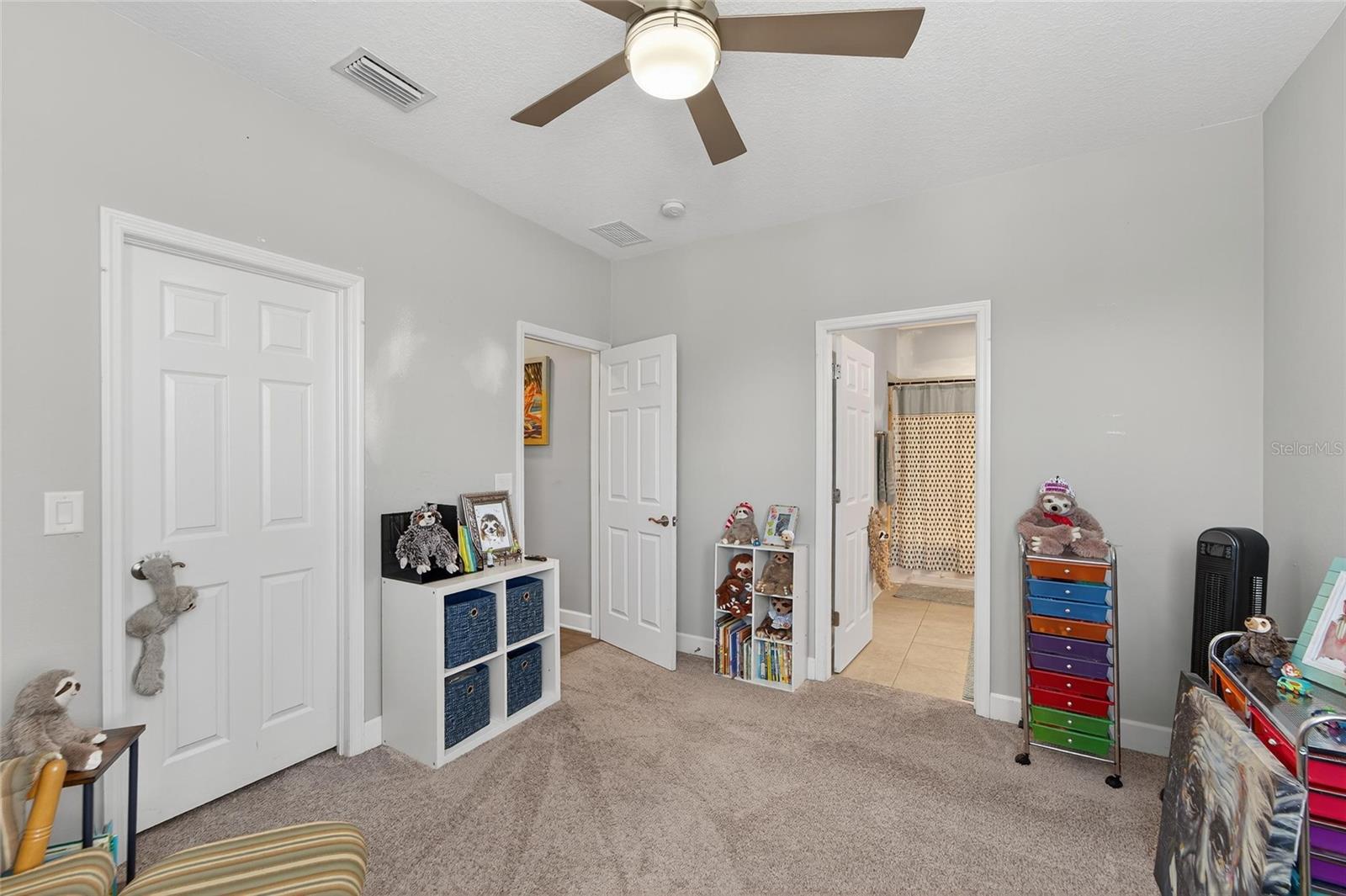 MIRABAY PRCL 22 - Residential Lease