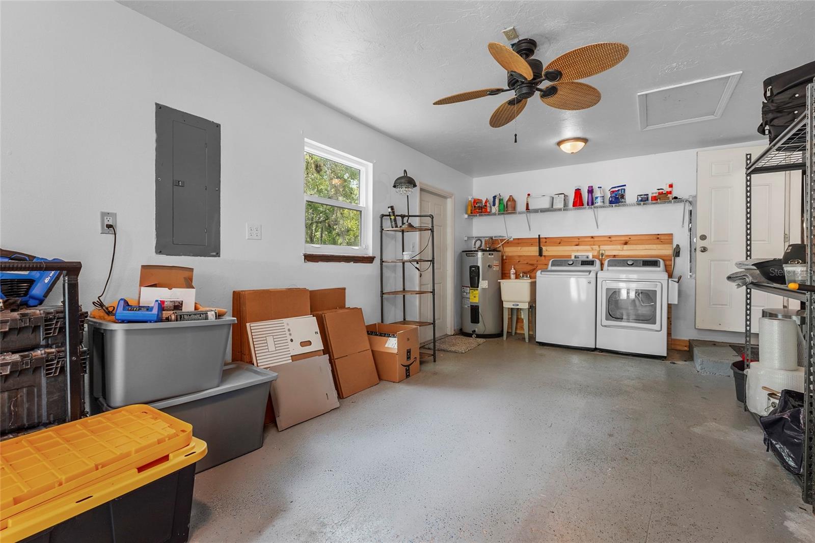 COUNTRY BROOKE ESTATES - Residential