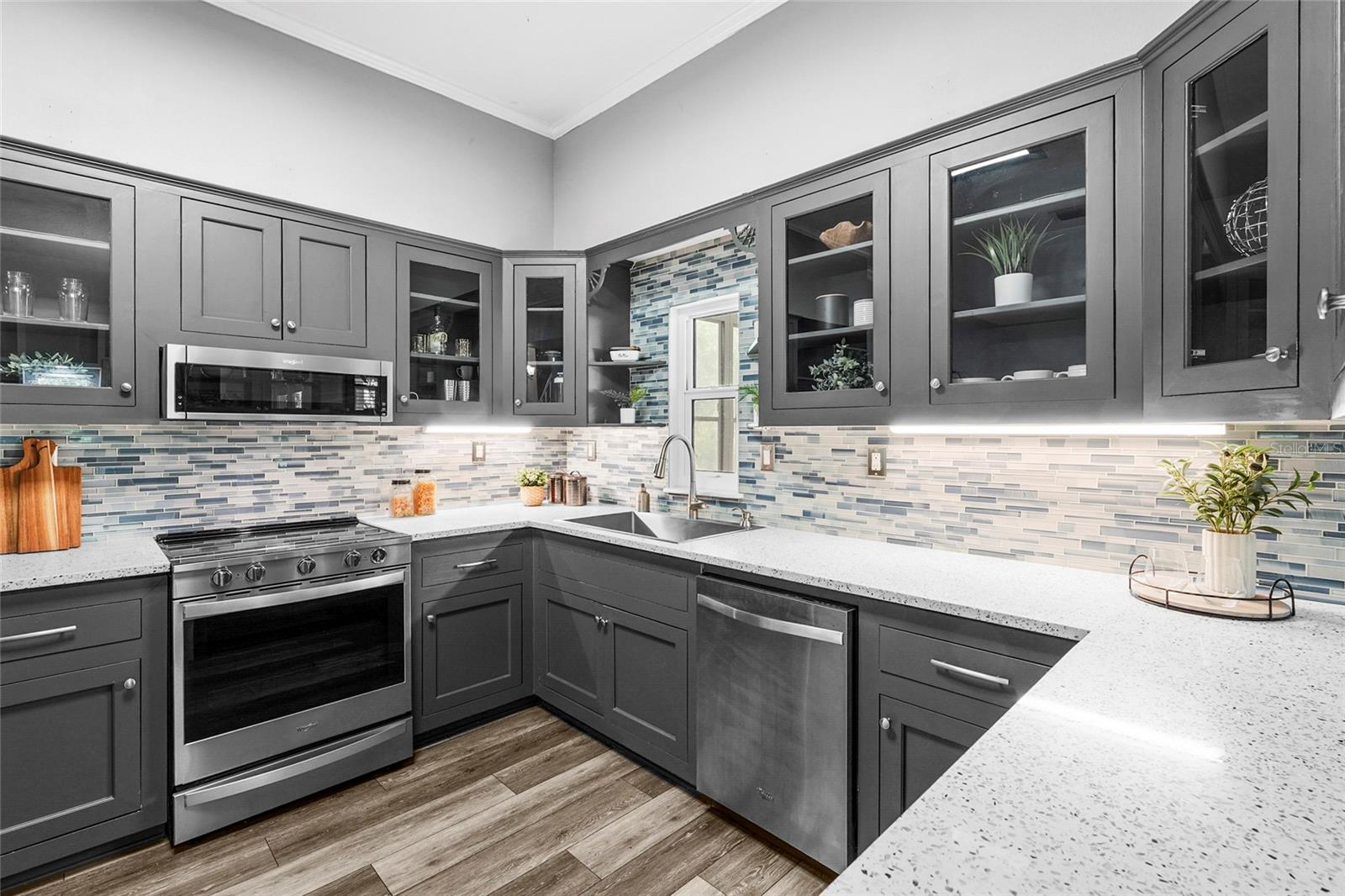 COUNTRY BROOKE ESTATES - Residential