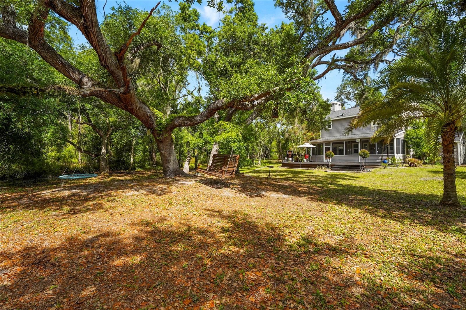 COUNTRY BROOKE ESTATES - Residential