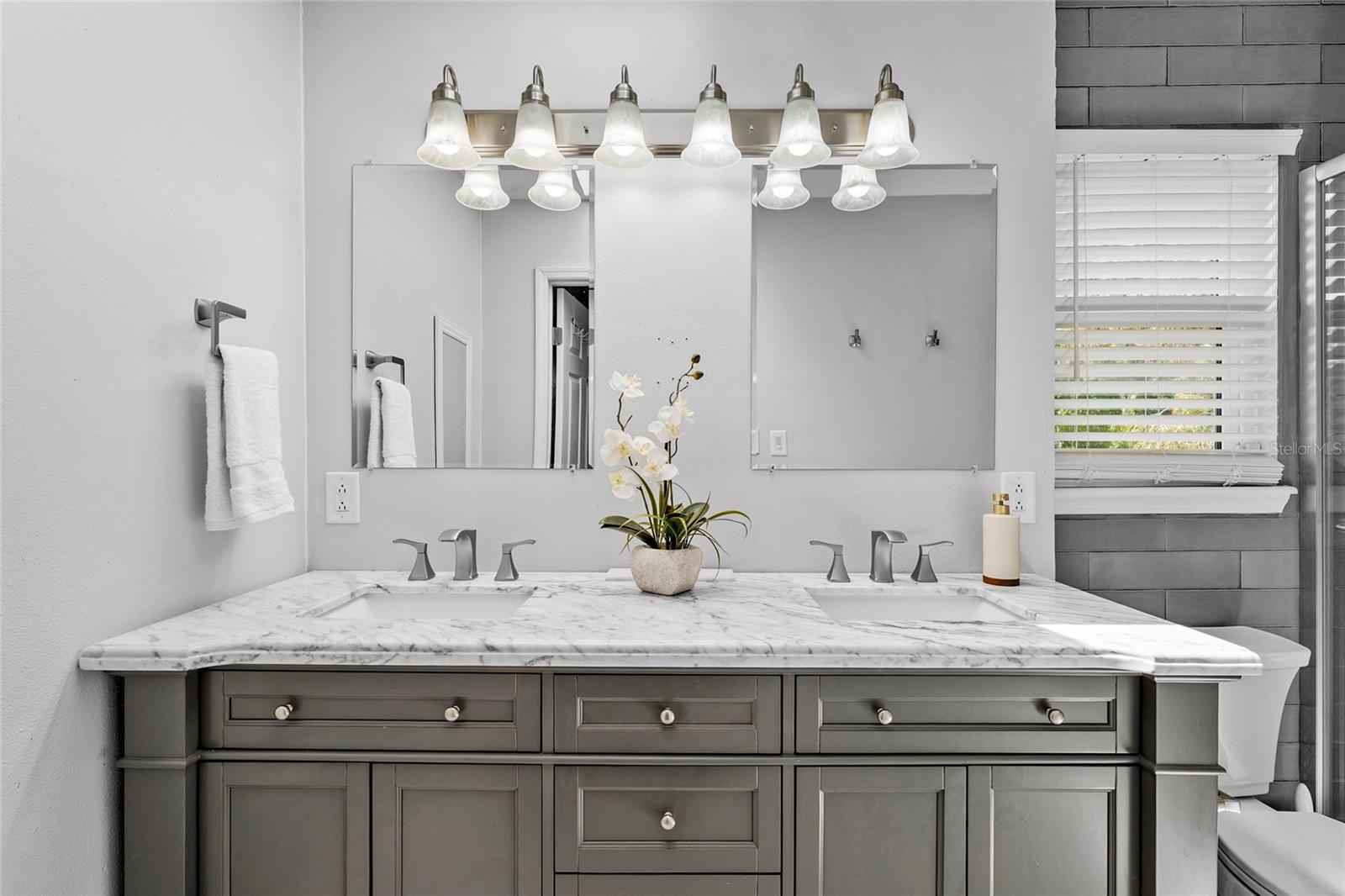 COUNTRY BROOKE ESTATES - Residential