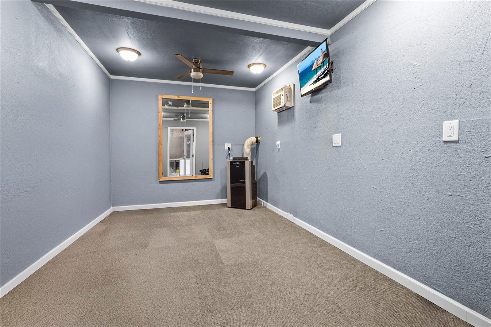 COUNTRY BROOKE ESTATES - Residential