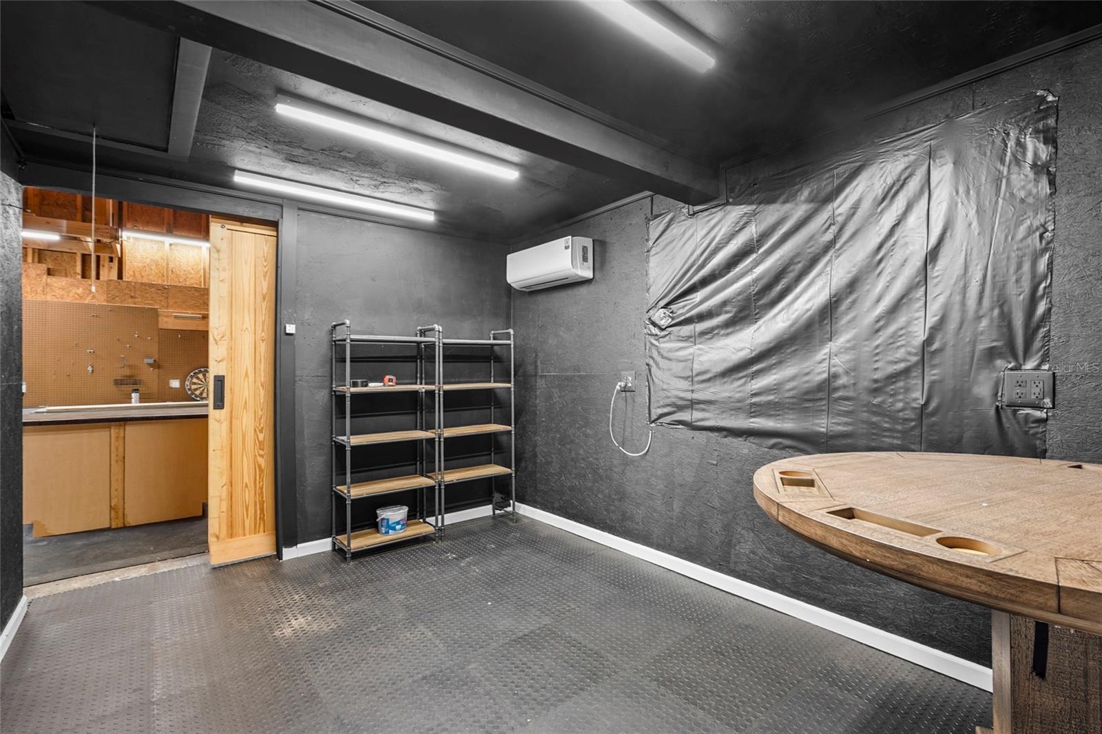 COUNTRY BROOKE ESTATES - Residential