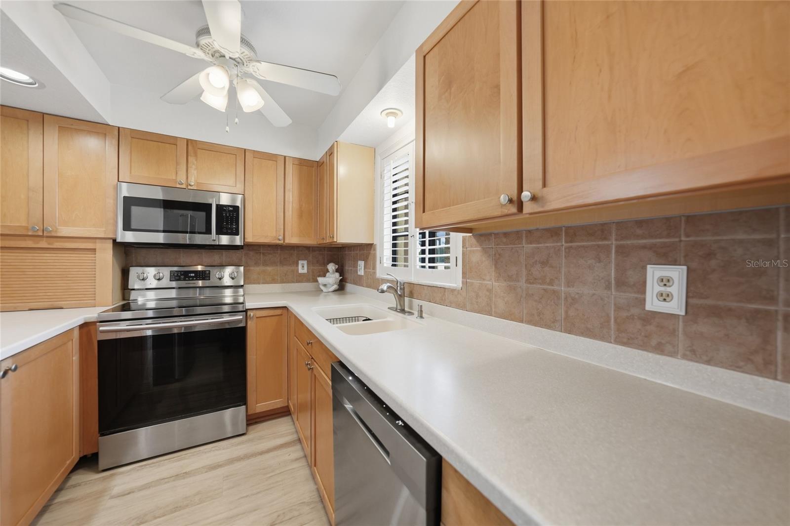 WILSHIRE ISLES PH 01 BLDG A - Residential