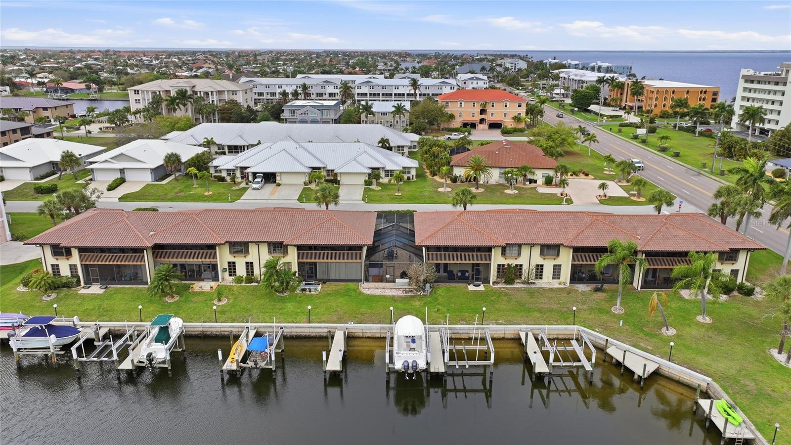 WILSHIRE ISLES PH 01 BLDG A - Residential