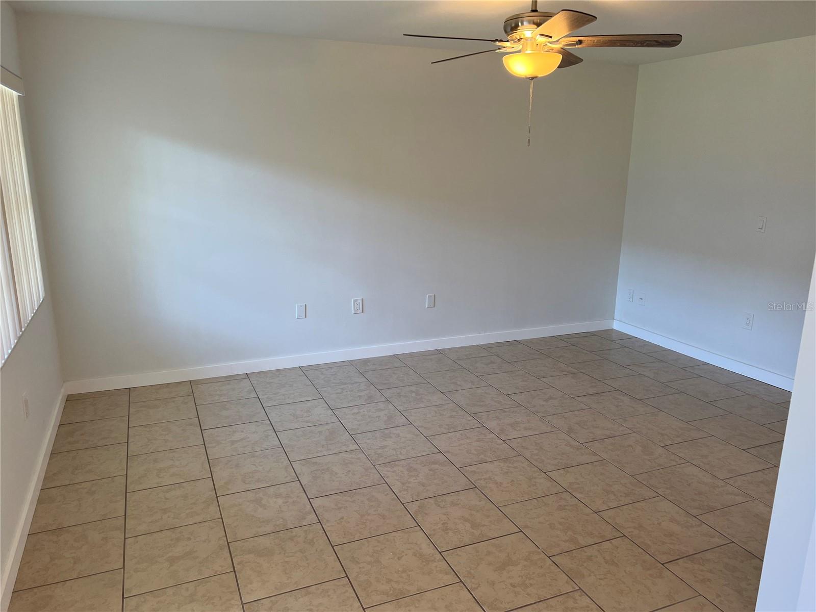 TOWN APTS CONDO - Residential