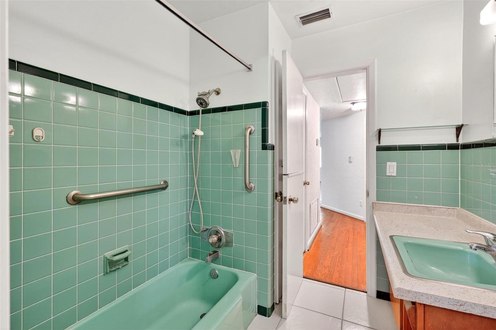 ARDMORE PARK 1ST ADD - Residential