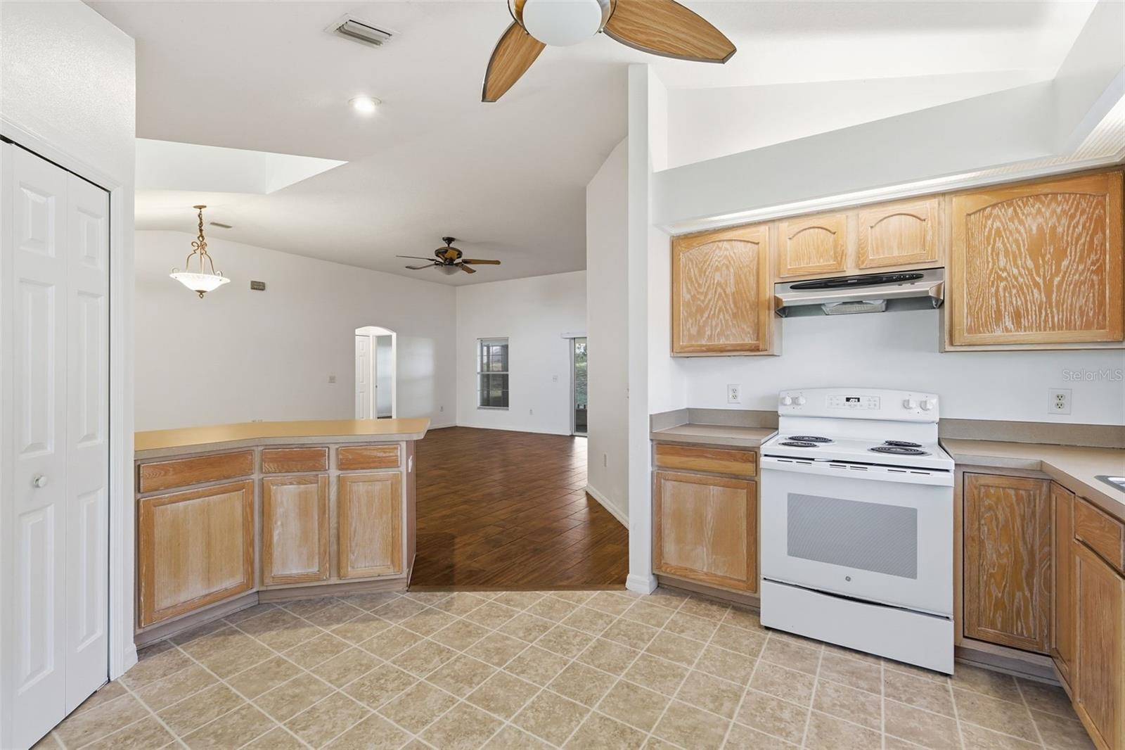 GROVES/BAYTREE PH 02 - Residential