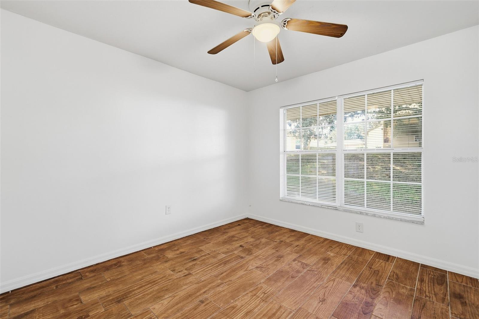 GROVES/BAYTREE PH 02 - Residential