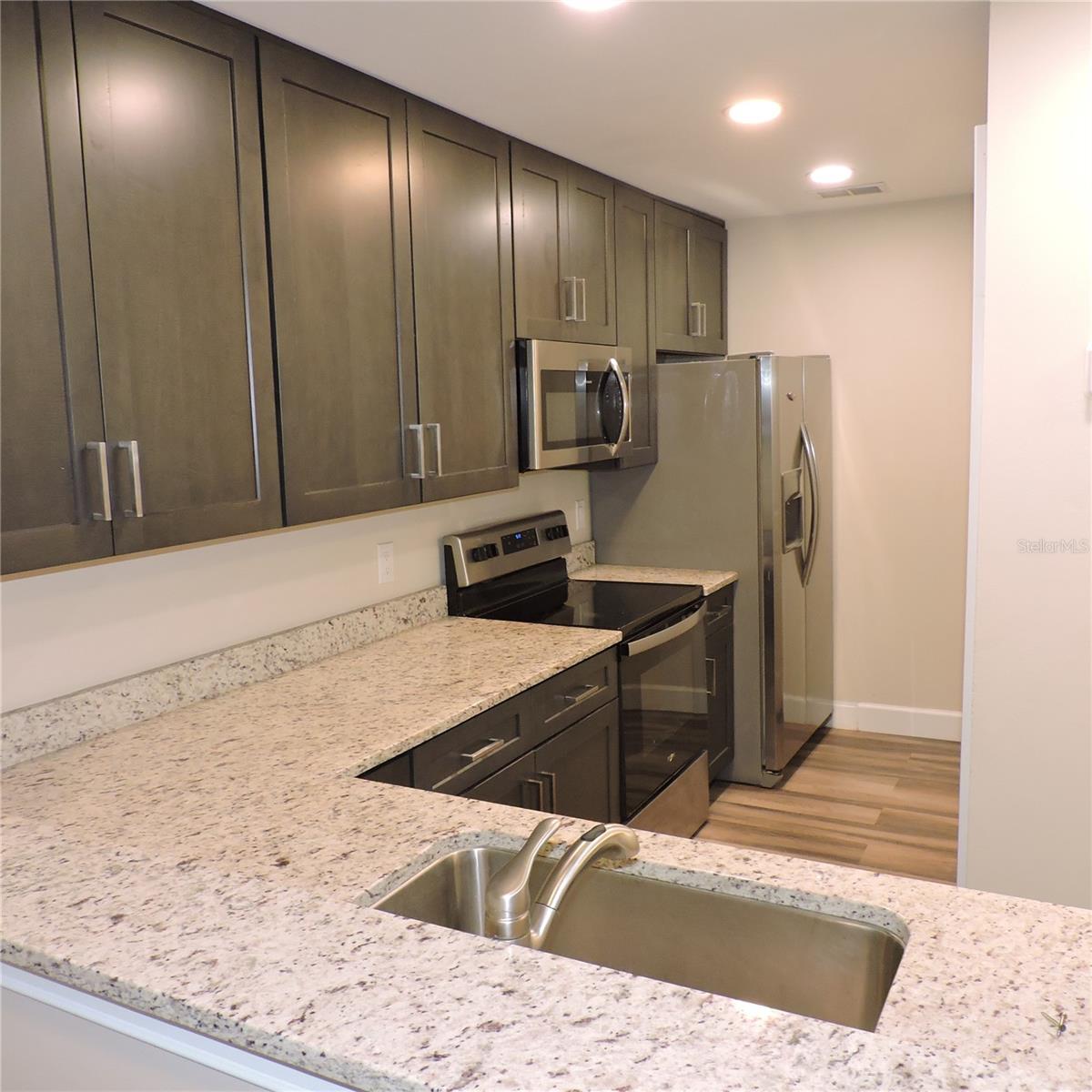 NORTHLAKE VILLAGE CONDO 6 - Residential