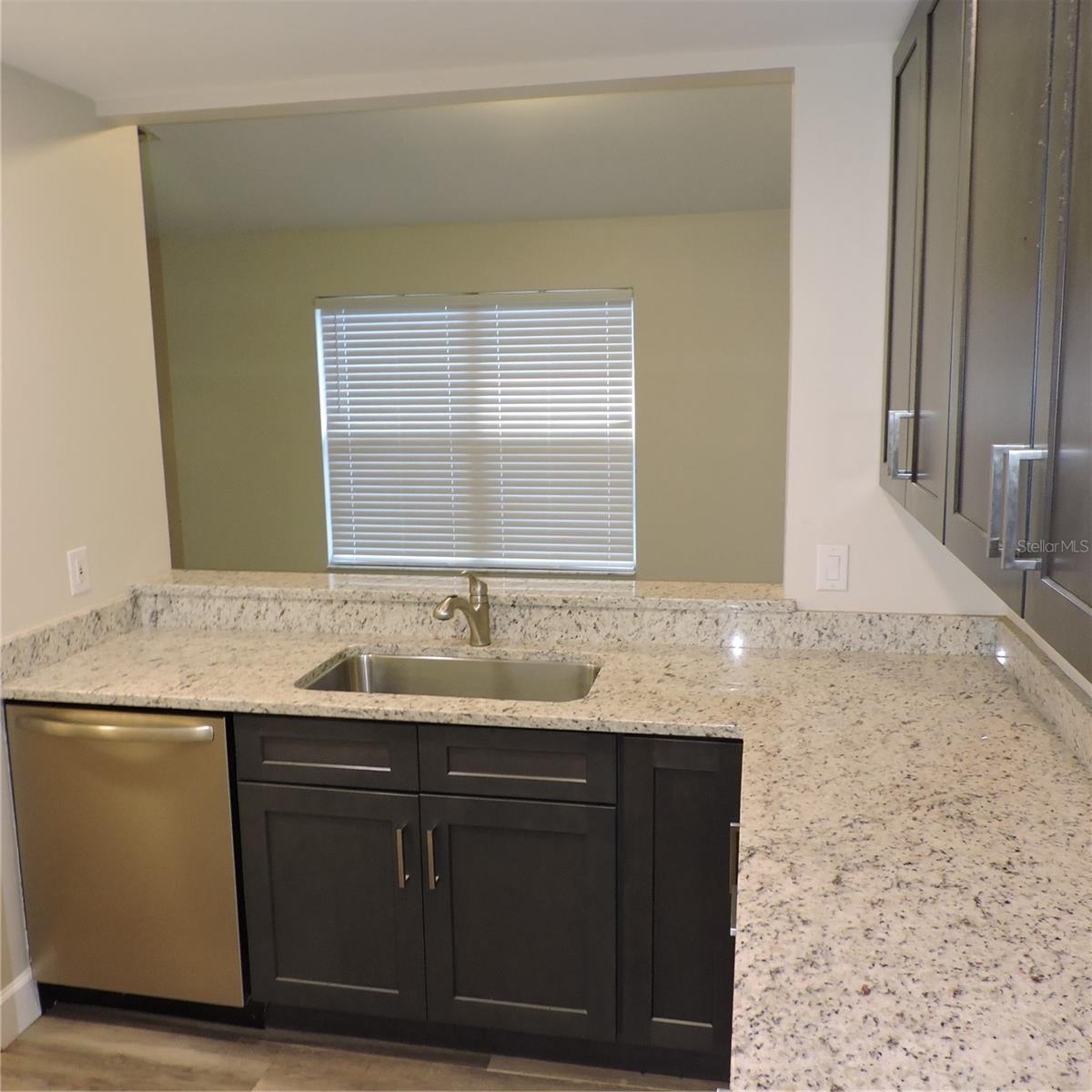 NORTHLAKE VILLAGE CONDO 6 - Residential