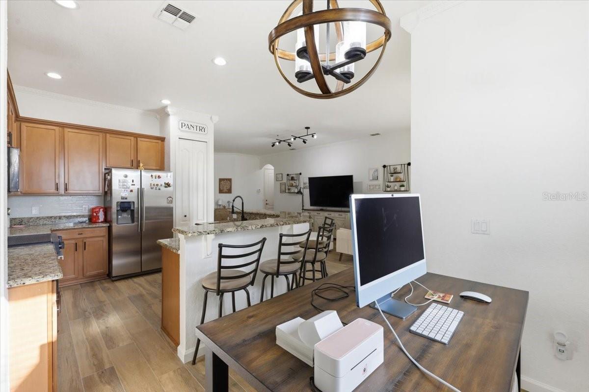 PRESTON SQUARE - Residential