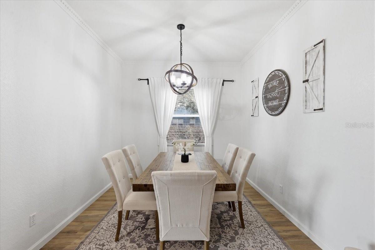 PRESTON SQUARE - Residential