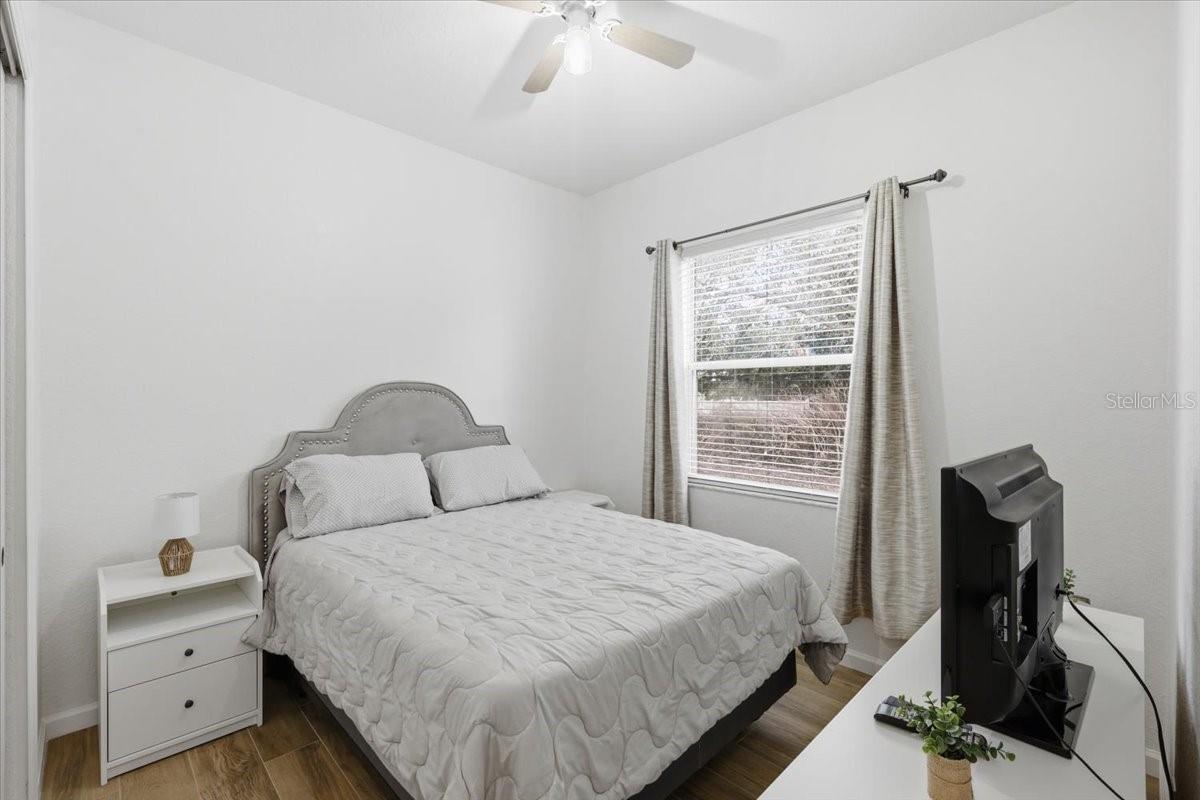 PRESTON SQUARE - Residential