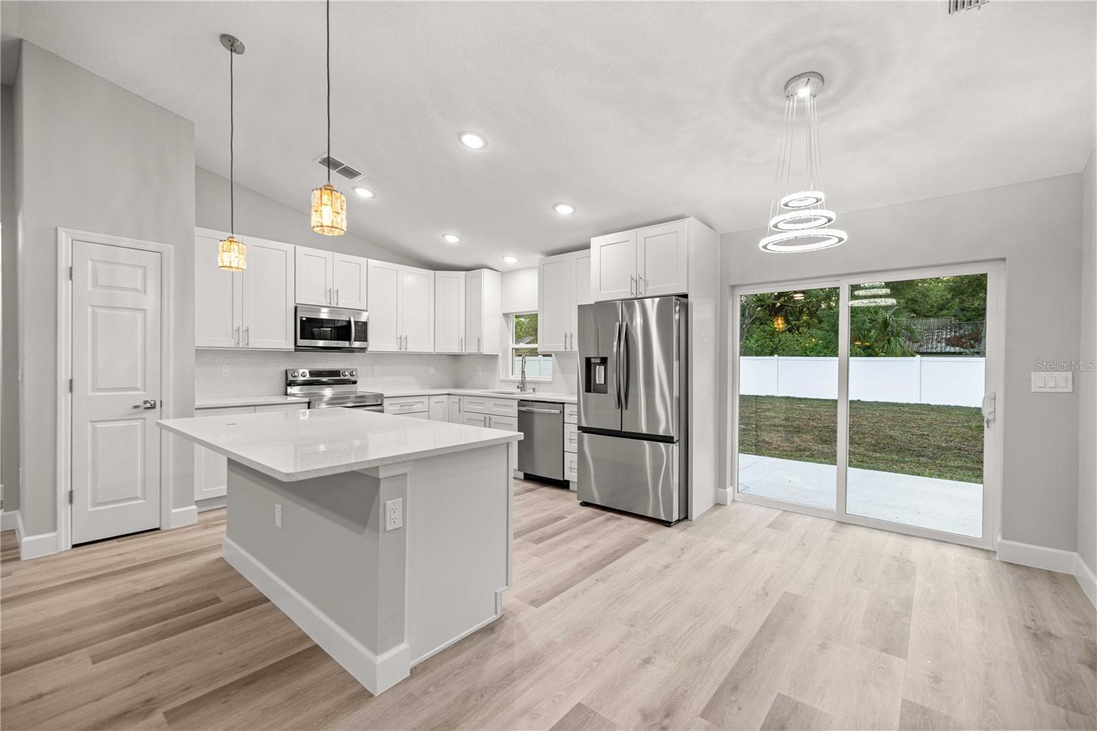 BELLEVIEW HEIGHTS ESTATE - Residential