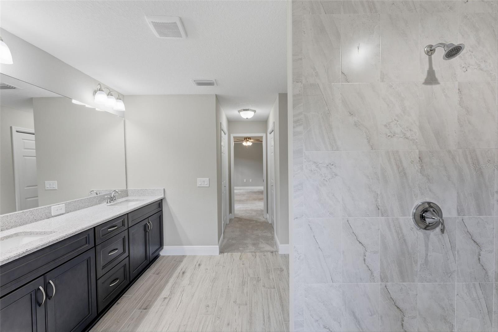 CITRUS SPGS UNIT 09 - Residential