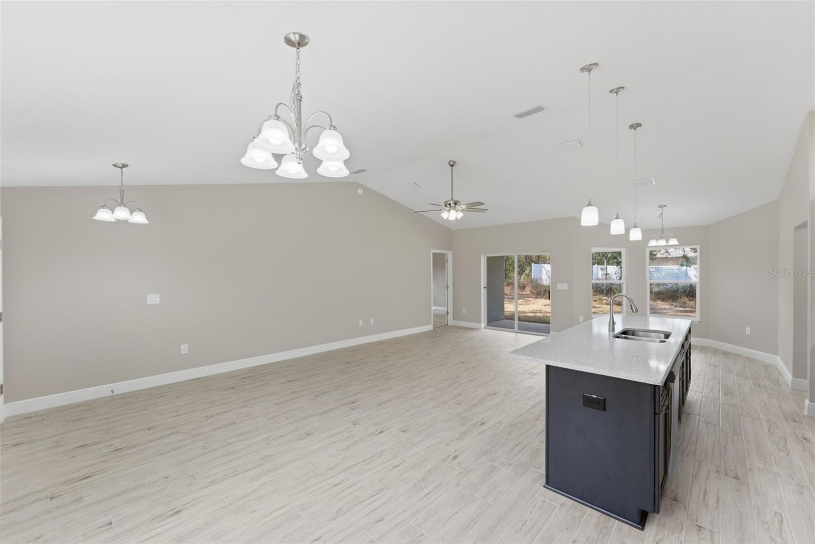 CITRUS SPGS UNIT 09 - Residential