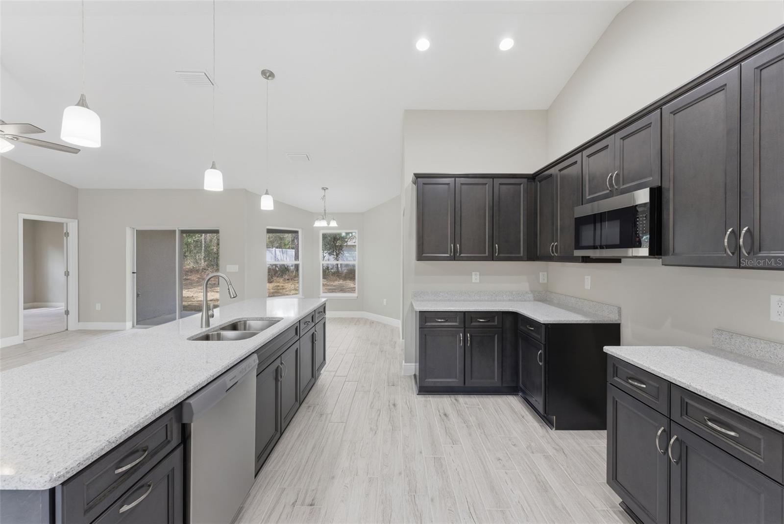 CITRUS SPGS UNIT 09 - Residential