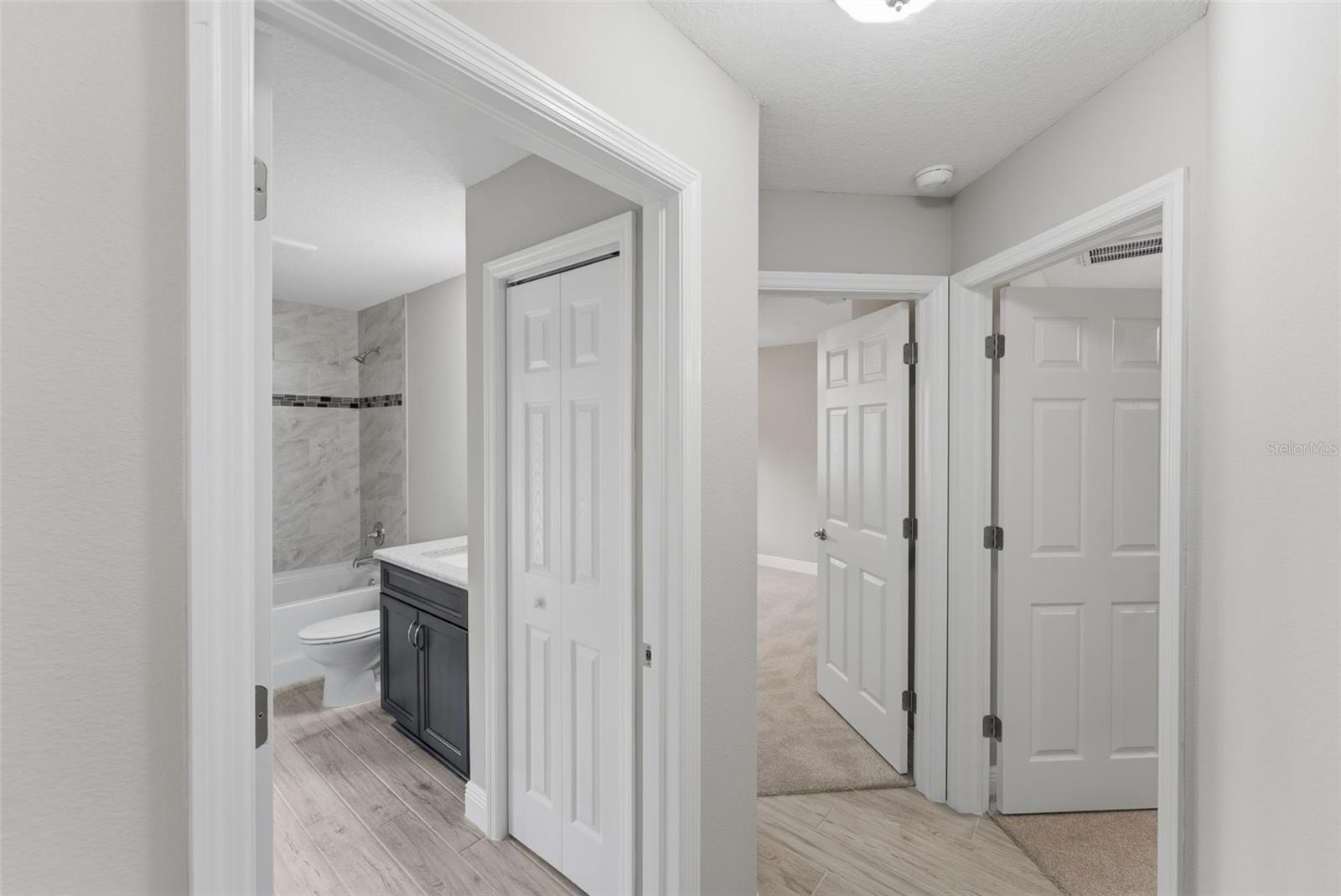 CITRUS SPGS UNIT 09 - Residential