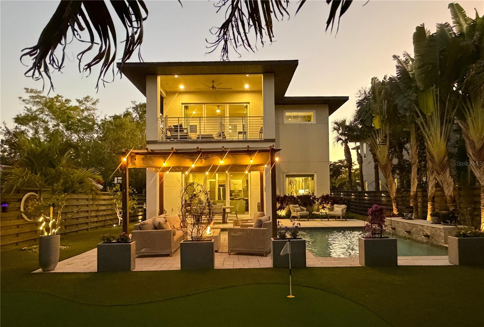 RIDGEWOOD - Residential