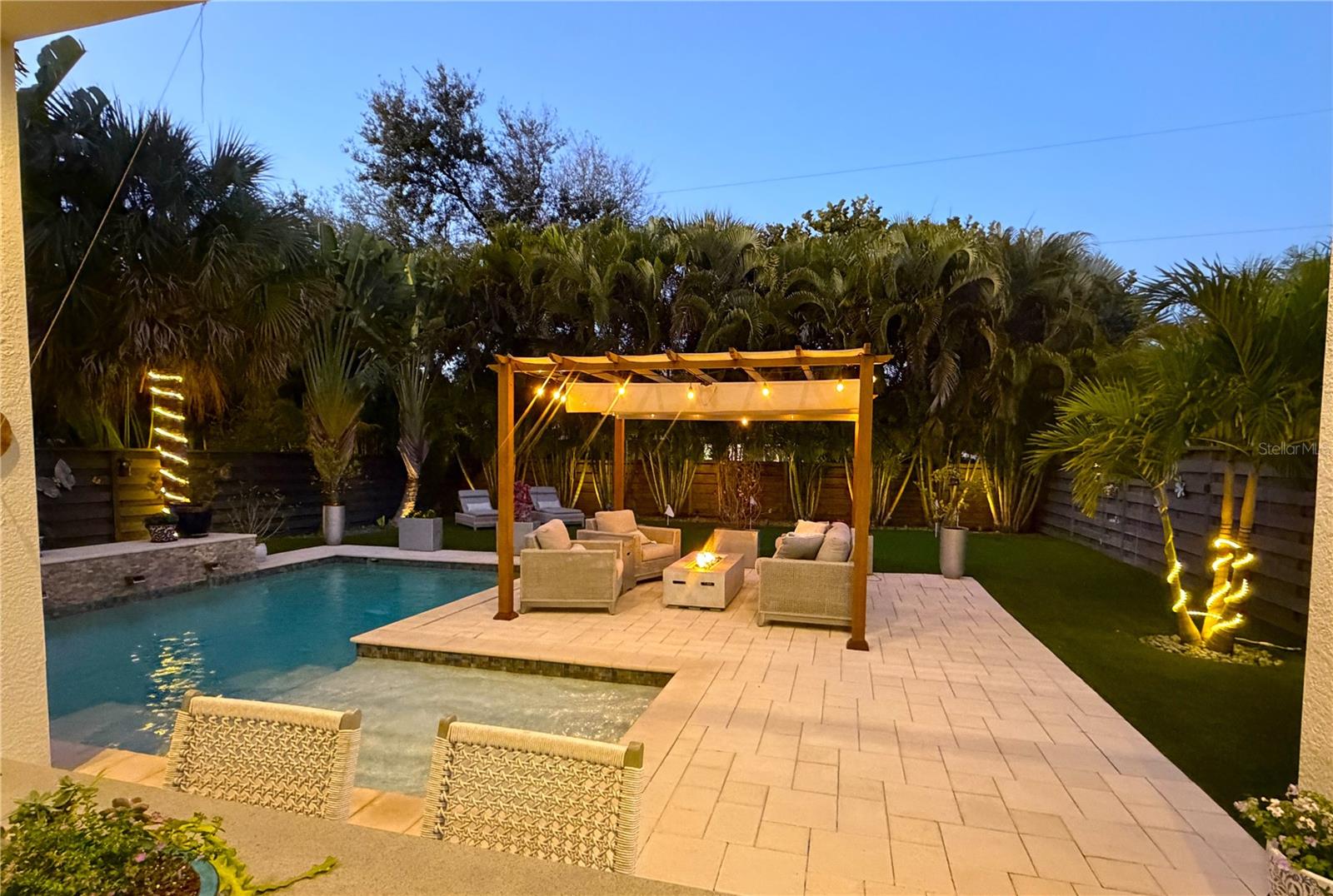 RIDGEWOOD - Residential