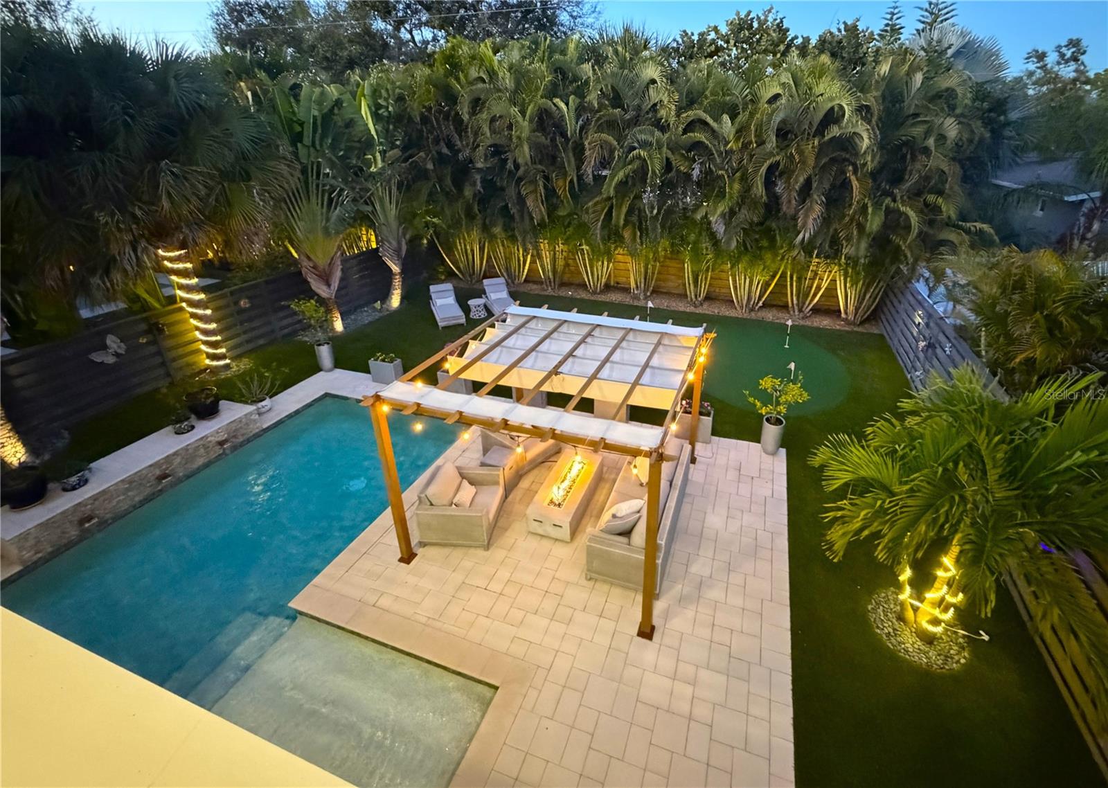 RIDGEWOOD - Residential