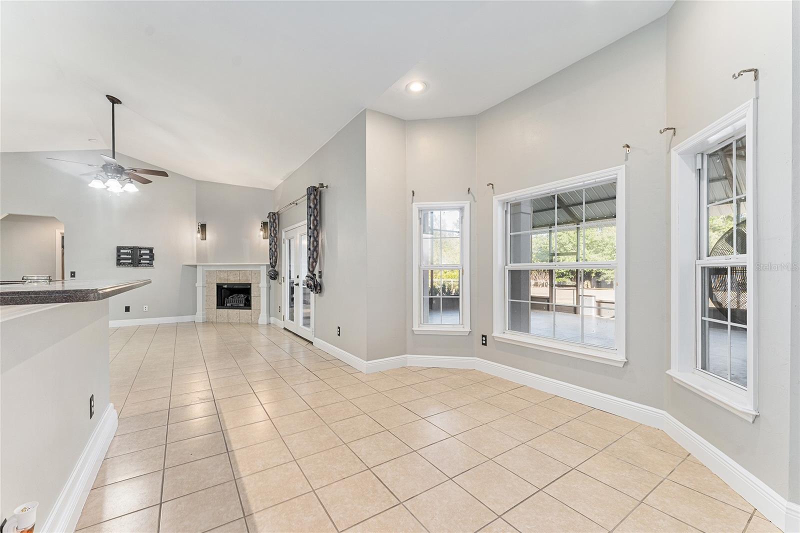 ALACHUA ESTATES - Residential