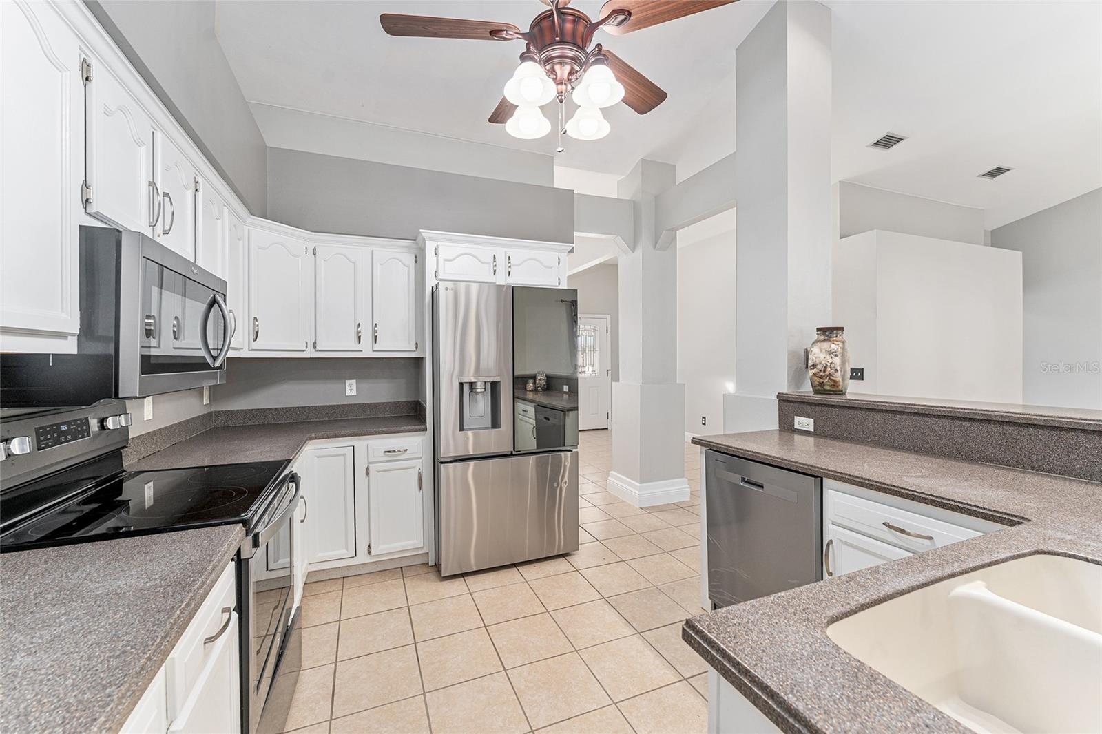 ALACHUA ESTATES - Residential