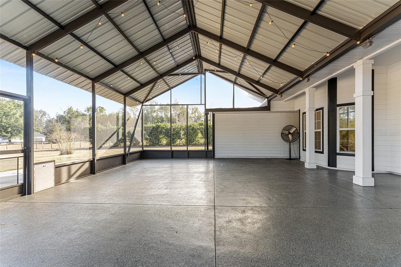 ALACHUA ESTATES - Residential