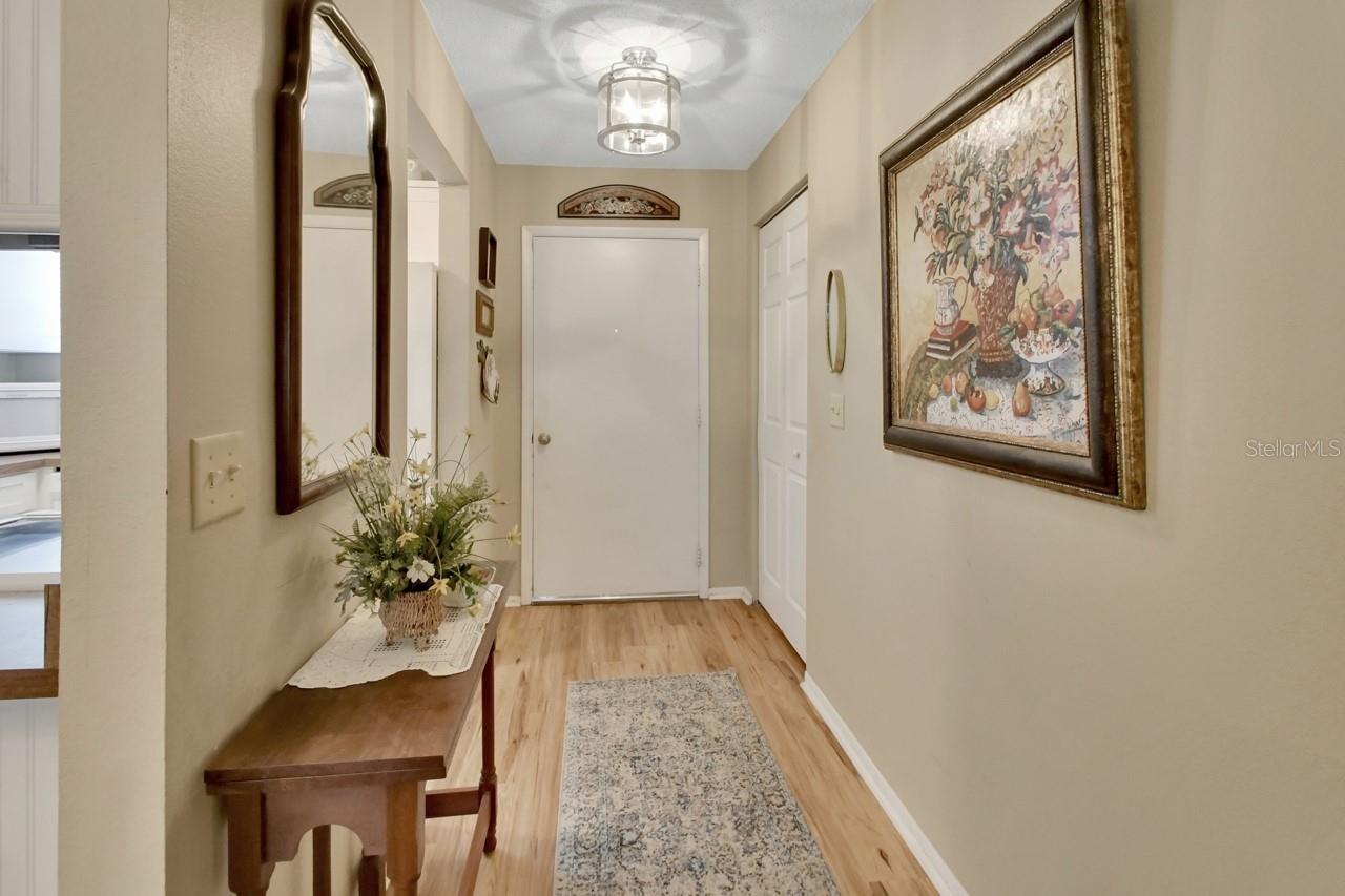 20 FAIRWAY COURT 20
