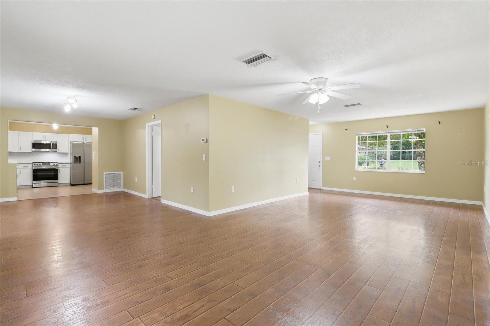 CITRUS SPGS UNIT 04 - Residential