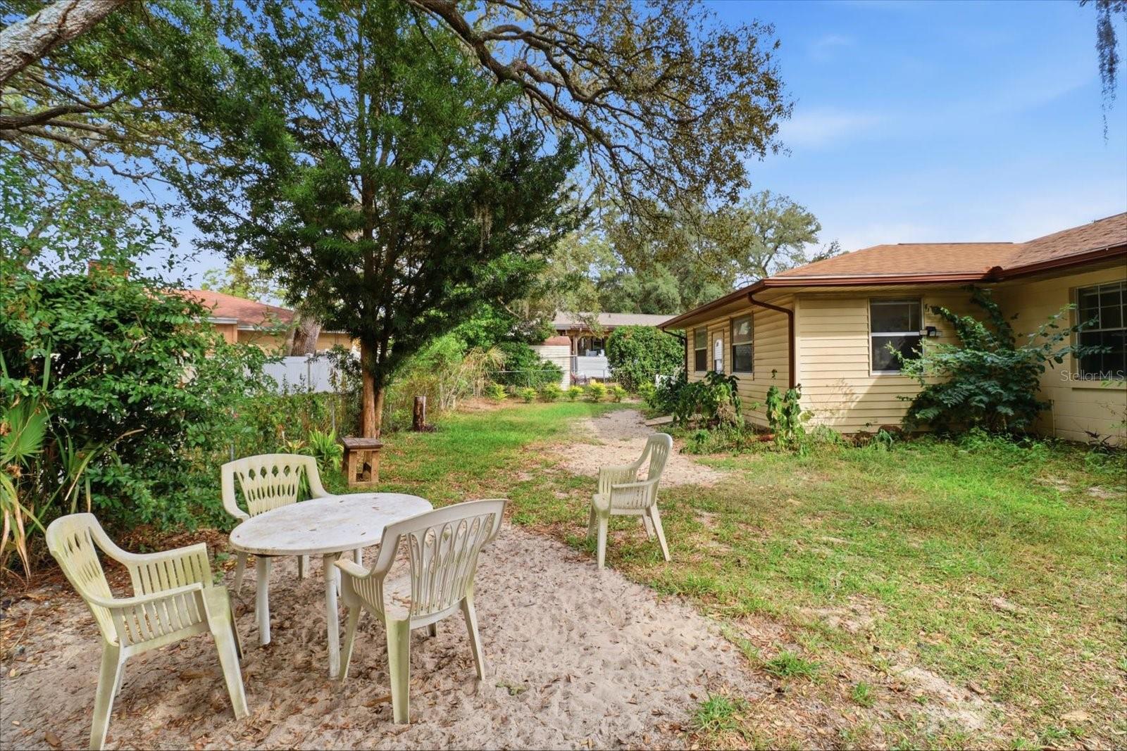 CITRUS SPGS UNIT 04 - Residential