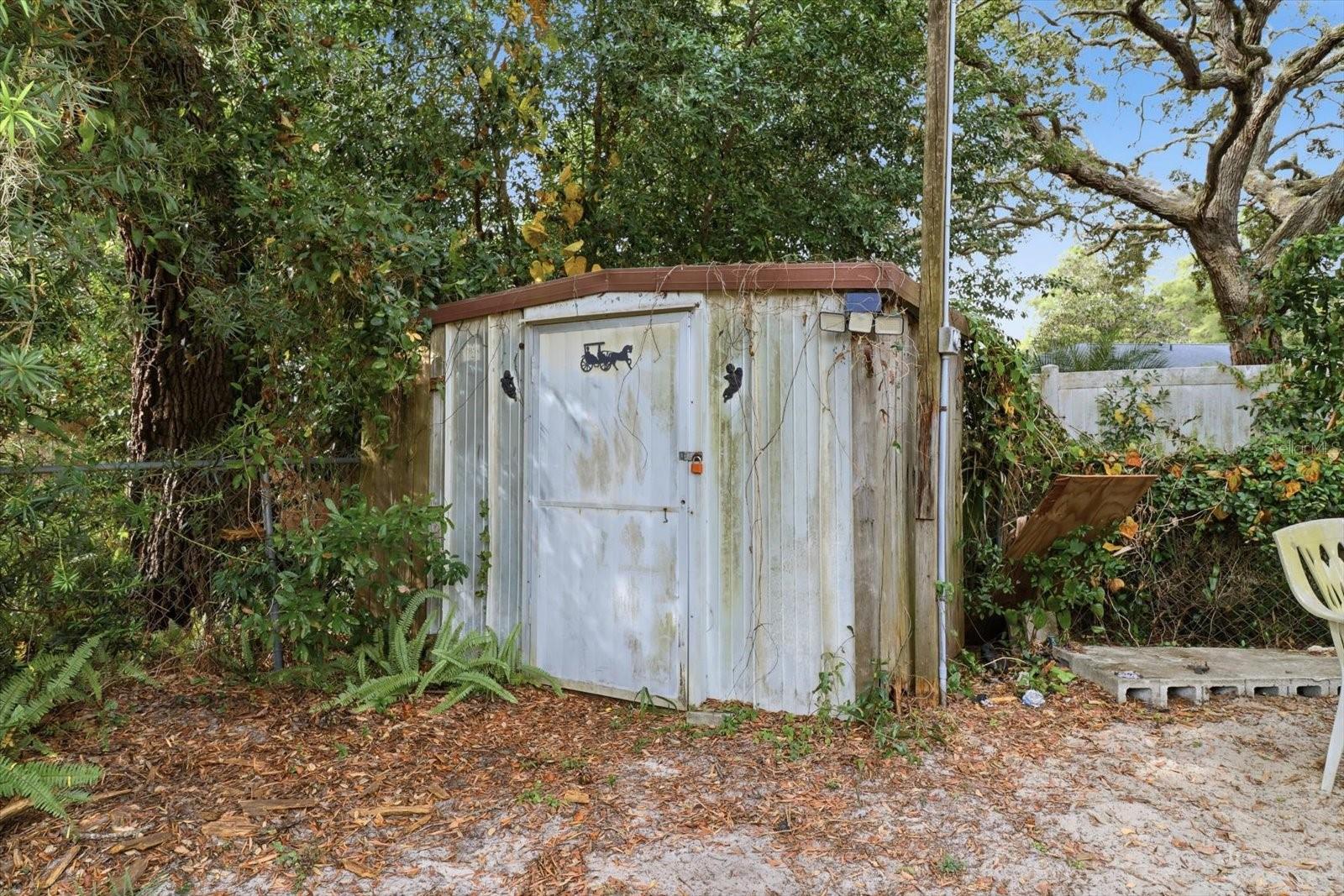 CITRUS SPGS UNIT 04 - Residential