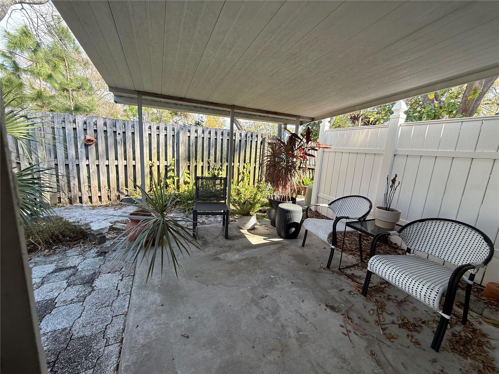 ROTHMOOR ESTATES CONDO - Residential Lease