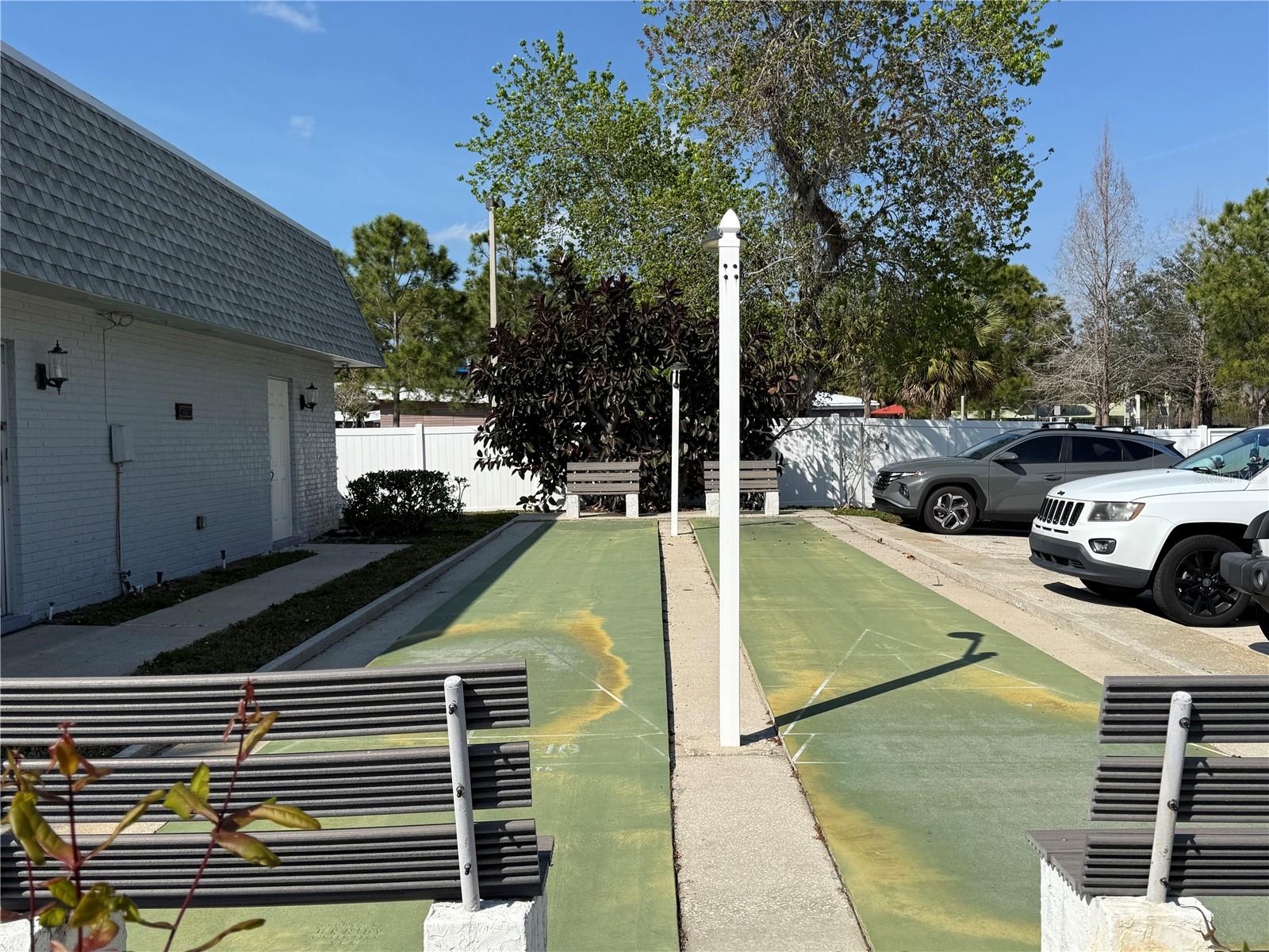 ROTHMOOR ESTATES CONDO - Residential Lease