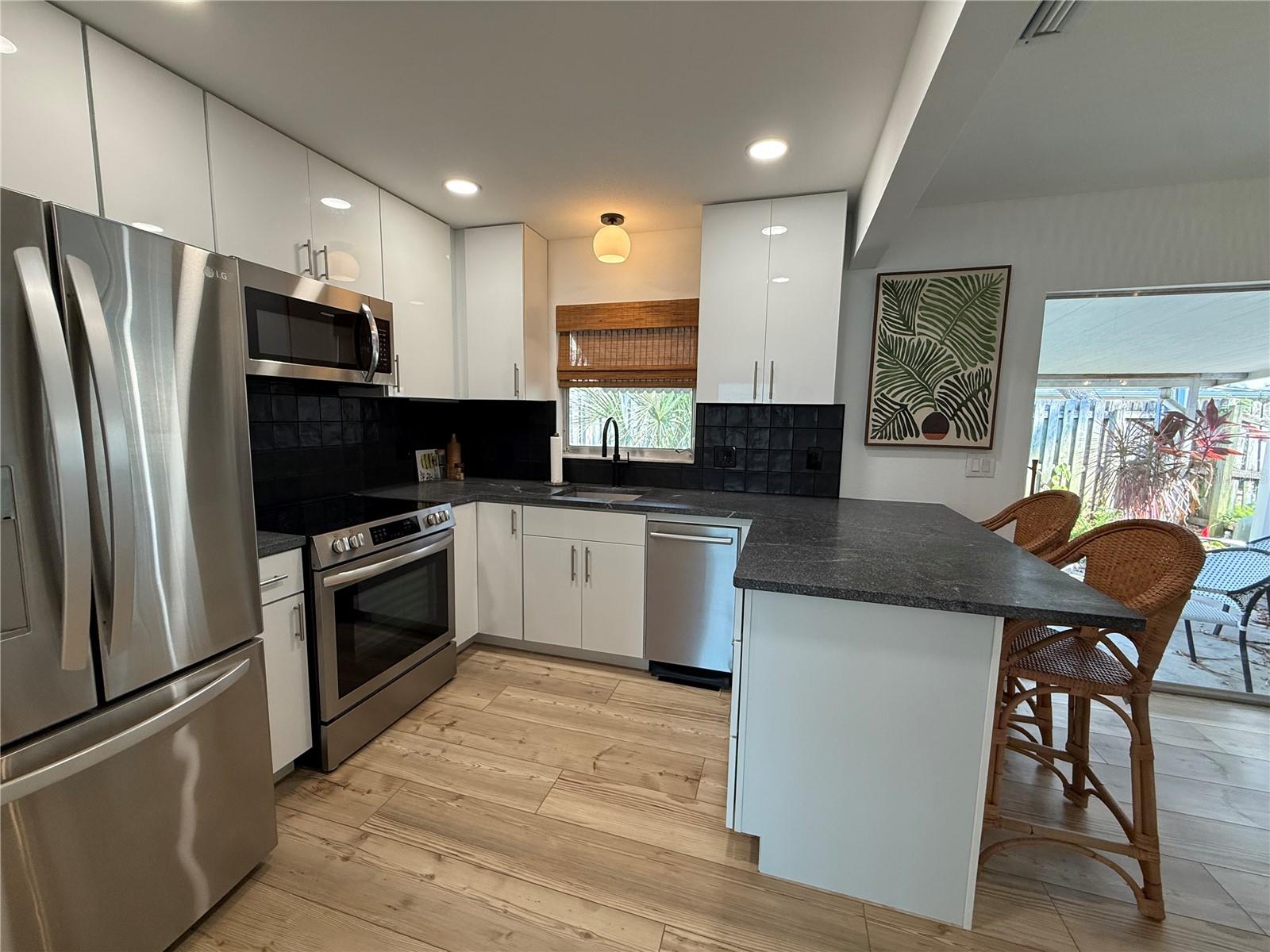 ROTHMOOR ESTATES CONDO - Residential Lease