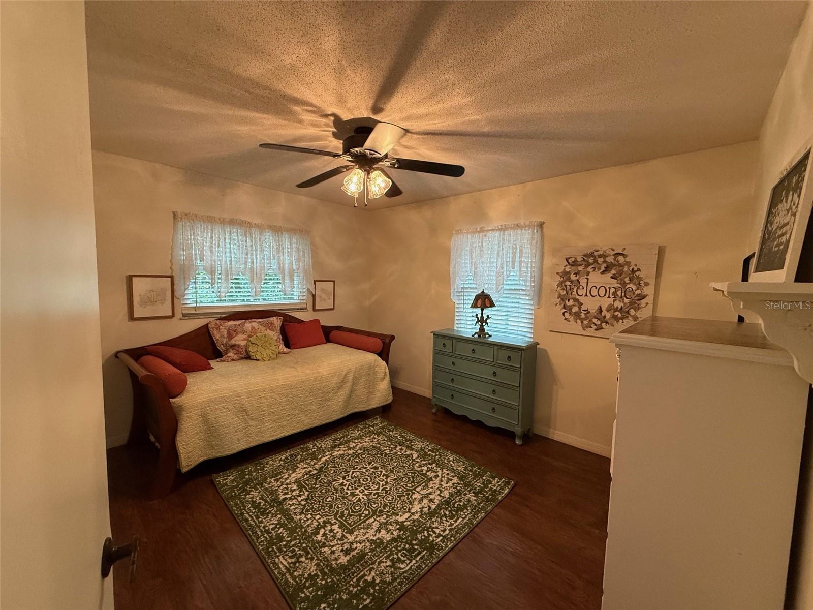 POINT O WOODS UNIT 02 - Residential Lease