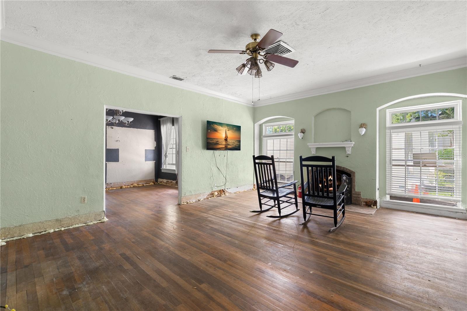 4025 HARRISBURG STREET NE