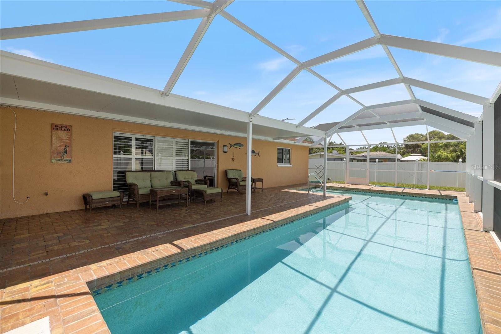 SOUTH VENICE - Residential