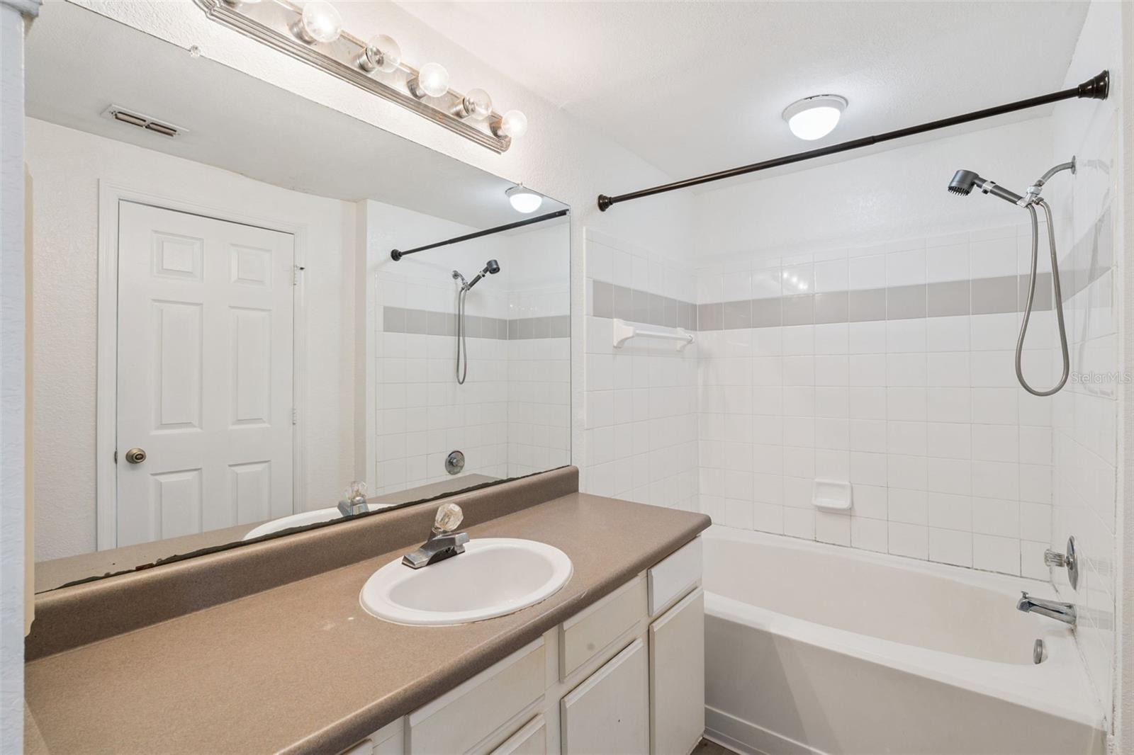 ORLANDO ACADEMY CAY CLUB I - Residential