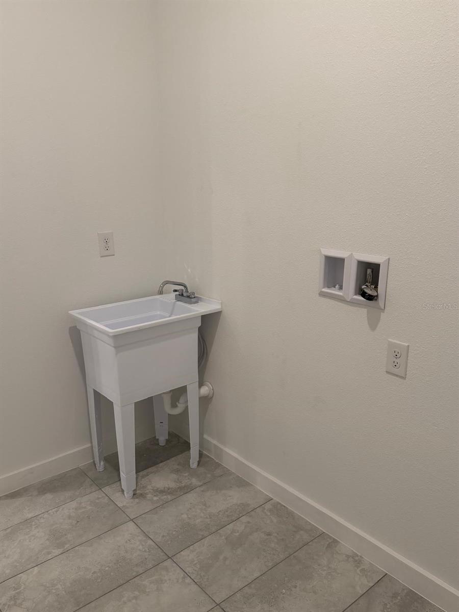 MARION OAKS UN 09 - Residential