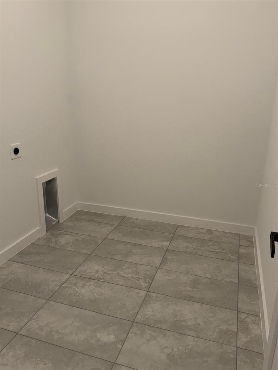 MARION OAKS UN 09 - Residential